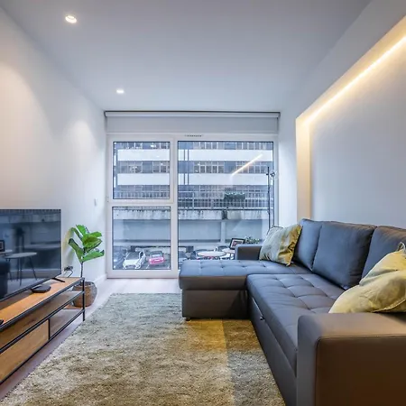 Appartement Trindade Bliss: 1br W/ Free Parking By Lovelystay *