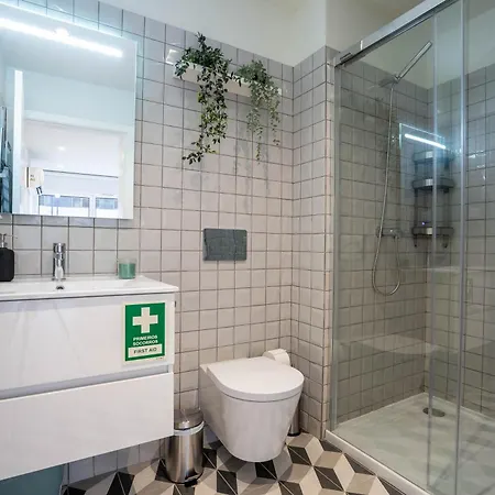 Appartement Trindade Bliss: 1br W/ Free Parking By Lovelystay Porto