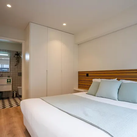 Appartement Trindade Bliss: 1br W/ Free Parking By Lovelystay Porto
