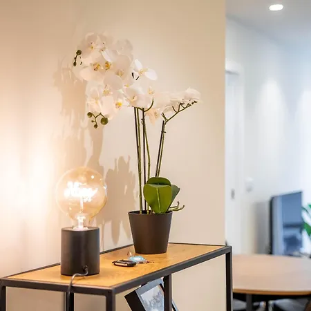 Trindade Bliss: 1br W/ Free Parking By Lovelystay Porto